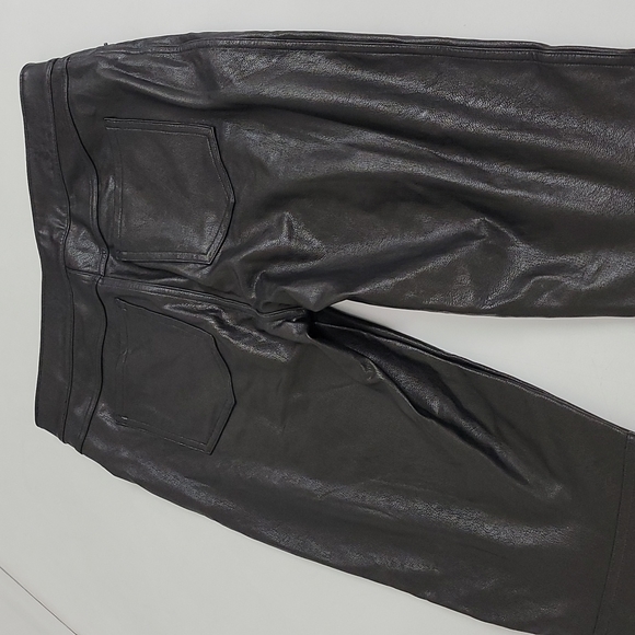 Spanx Leather-Like Ankle Skinny Pant - Picture 12 of 13
